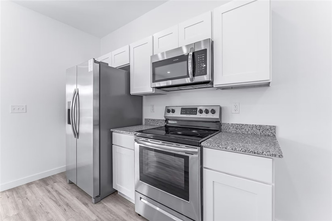FEATHERSTON WEST SUB PH 1-CENTERTON - Residential