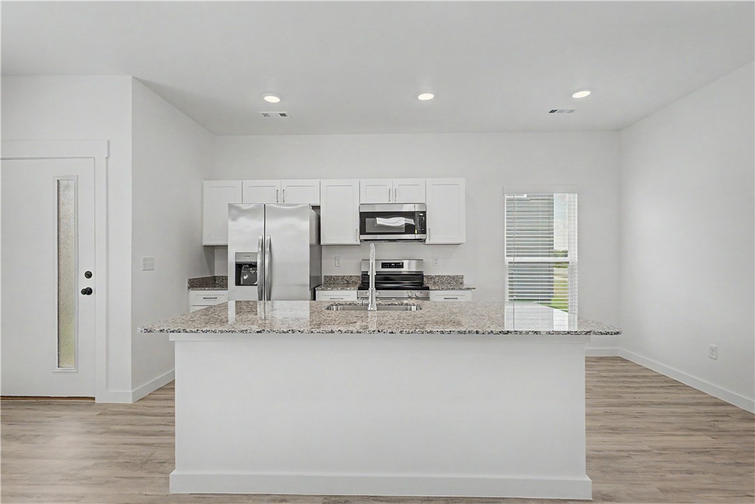 FEATHERSTON WEST SUB PH 1-CENTERTON - Residential