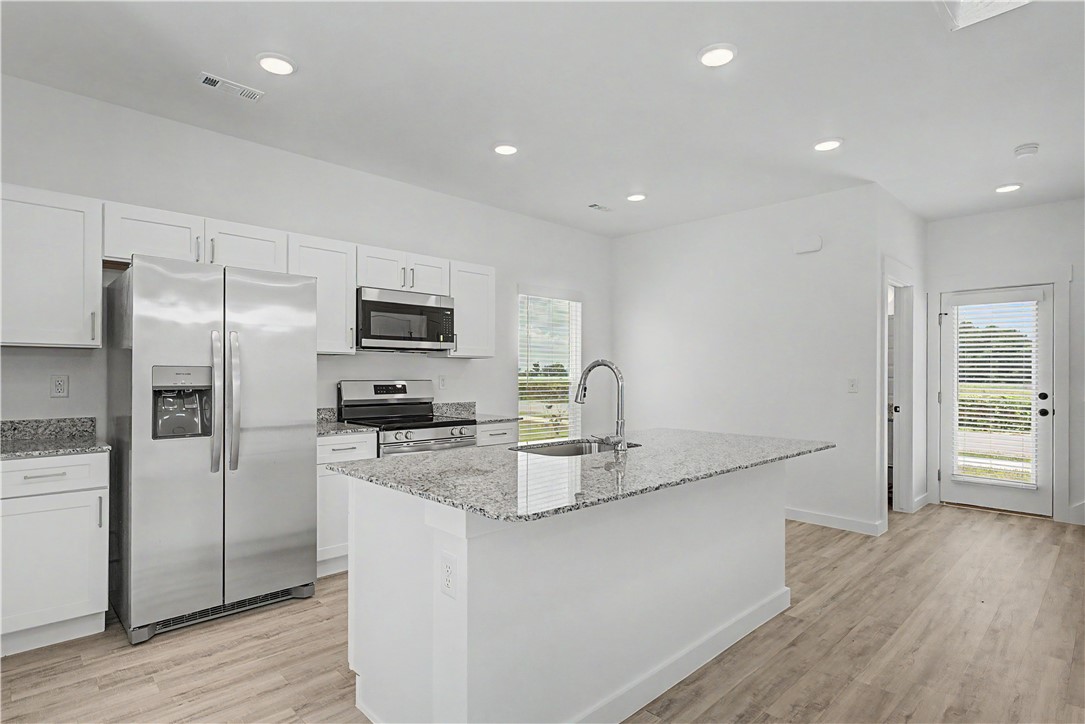 FEATHERSTON WEST SUB PH 1-CENTERTON - Residential