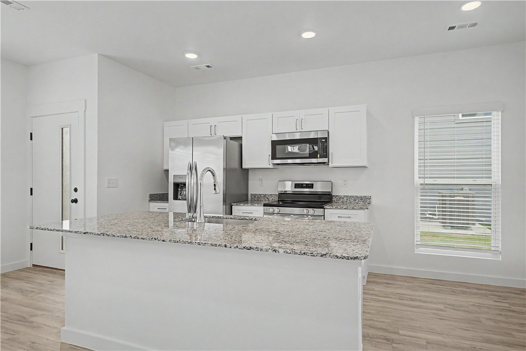 FEATHERSTON WEST SUB PH 1-CENTERTON - Residential