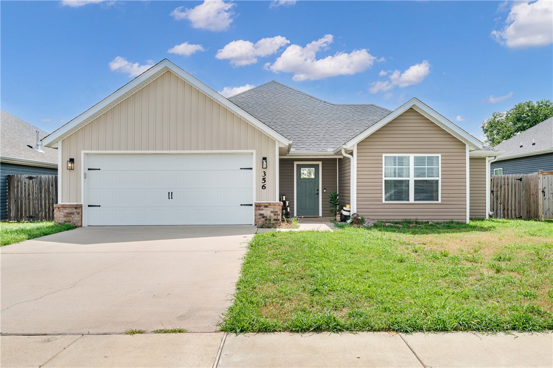 The perfect blend of comfort and convenience awaits in this charming 3-bedroom, 2-bath home in Gentry. Designed with everyday living in mind, the functional floor plan features a welcoming living room, a well-appointed kitchen with a pantry for added storage, and a dining area that brings everyone together. A private primary suite includes its own bath, while two additional bedrooms provide flexibility for family, guests, or a home office. Outside, the spacious backyard offers endless possibilities for entertaining, play, gardening, or simply enjoying the outdoors. Ideally located just minutes from Gentry schools, parks, local restaurants, shopping, and everyday conveniences, with easy access to Siloam Springs and the rest of Northwest Arkansas, this home is ready for its next chapter.