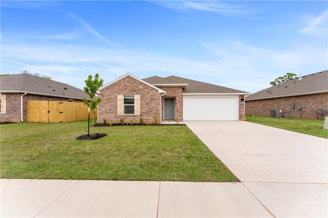 West Wind Sub Ph I Centerton - Residential Lease