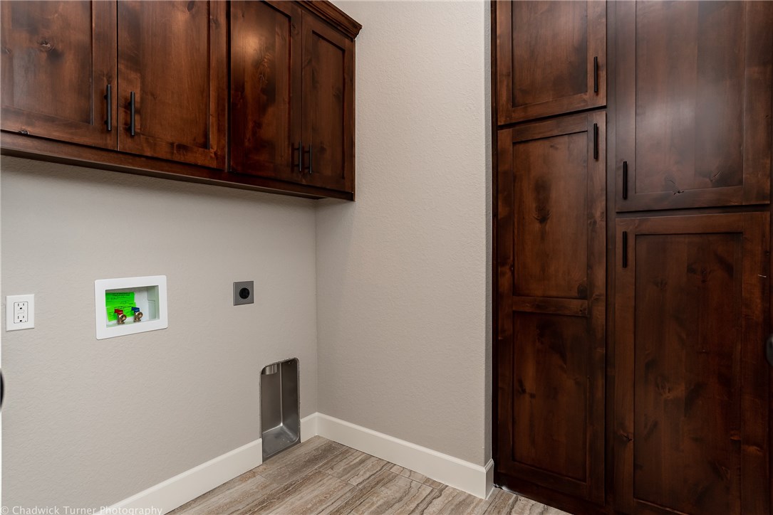 Oak Meadows - Residential