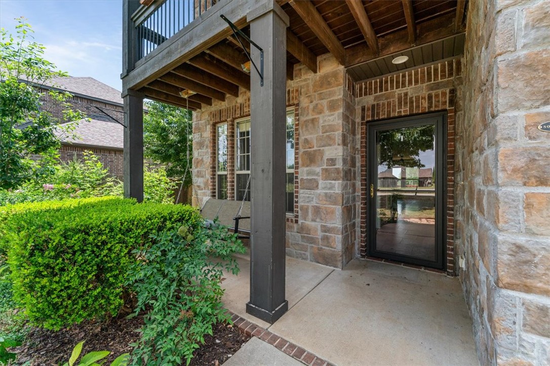Hamptons, The Cave Spgs - Residential