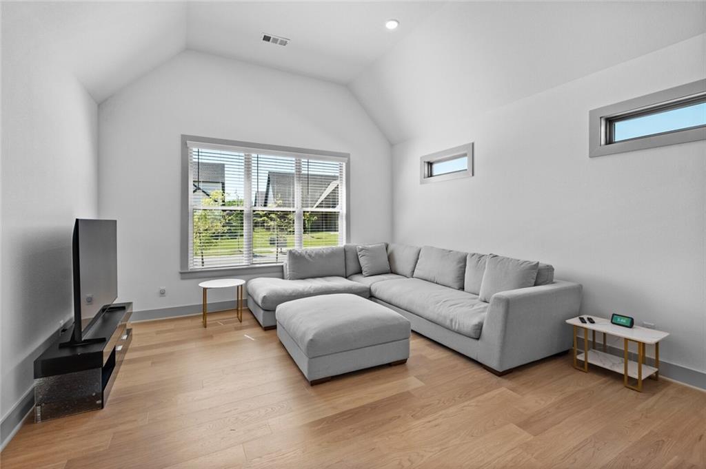 Woodlands Crossing Ph I Bentonville - Residential Lease