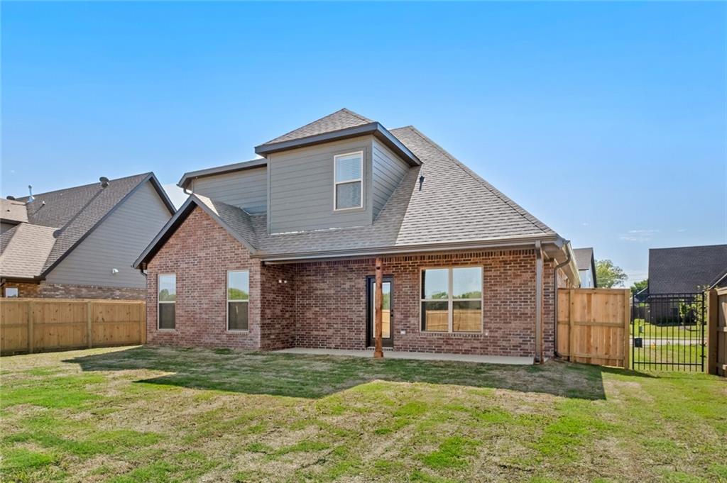 Woodlands Crossing Ph I Bentonville - Residential Lease