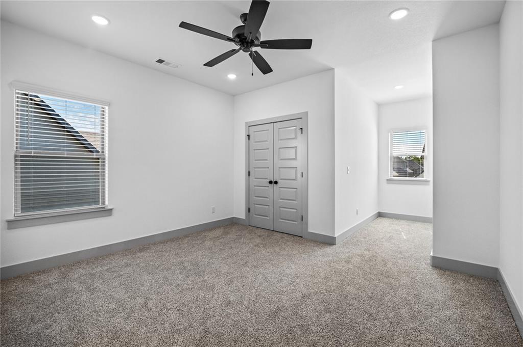 Woodlands Crossing Ph I Bentonville - Residential Lease