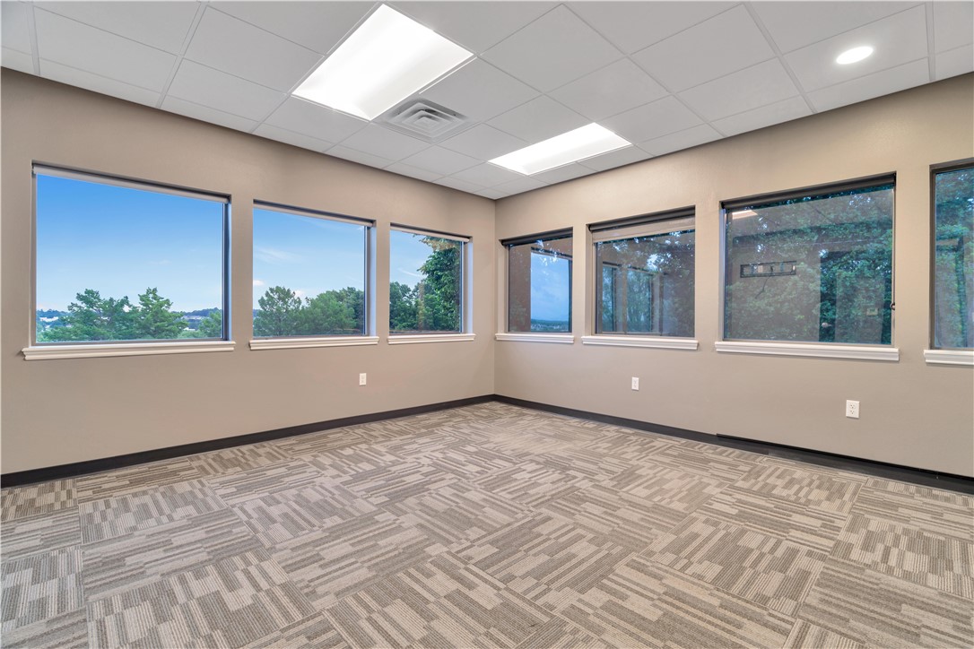 Fayetteville Outlots - Commercial Lease