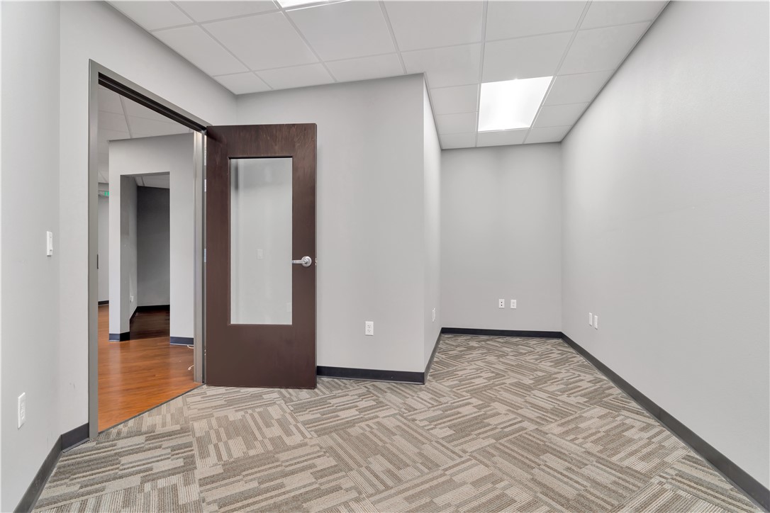 Fayetteville Outlots - Commercial Lease