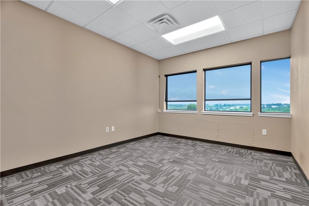 Fayetteville Outlots - Commercial Lease