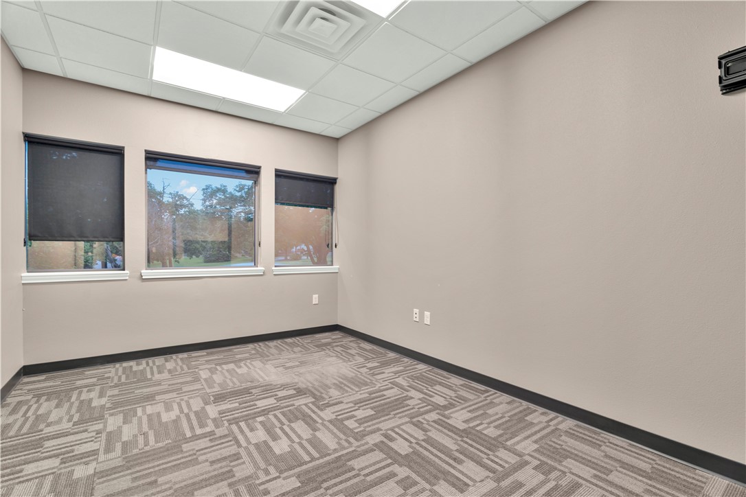 Fayetteville Outlots - Commercial Lease