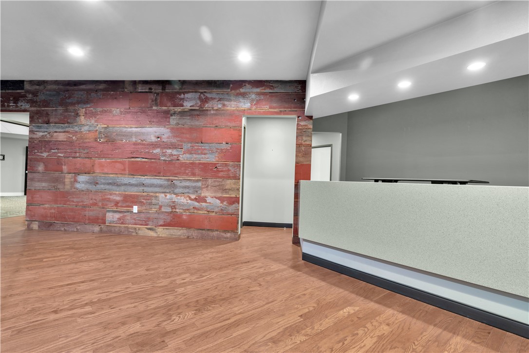 Fayetteville Outlots - Commercial Lease