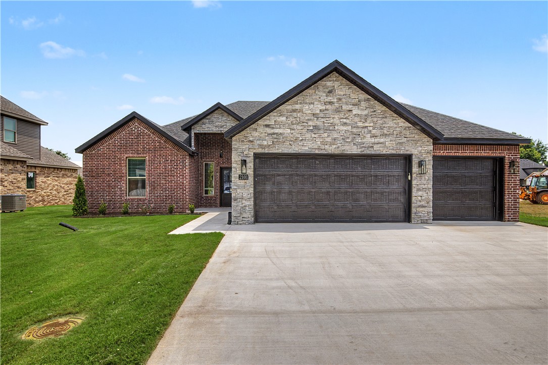 Oak Brook Sub Ph 1 Siloam Spgs - Residential