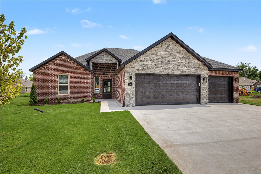 Oak Brook Sub Ph 1 Siloam Spgs - Residential