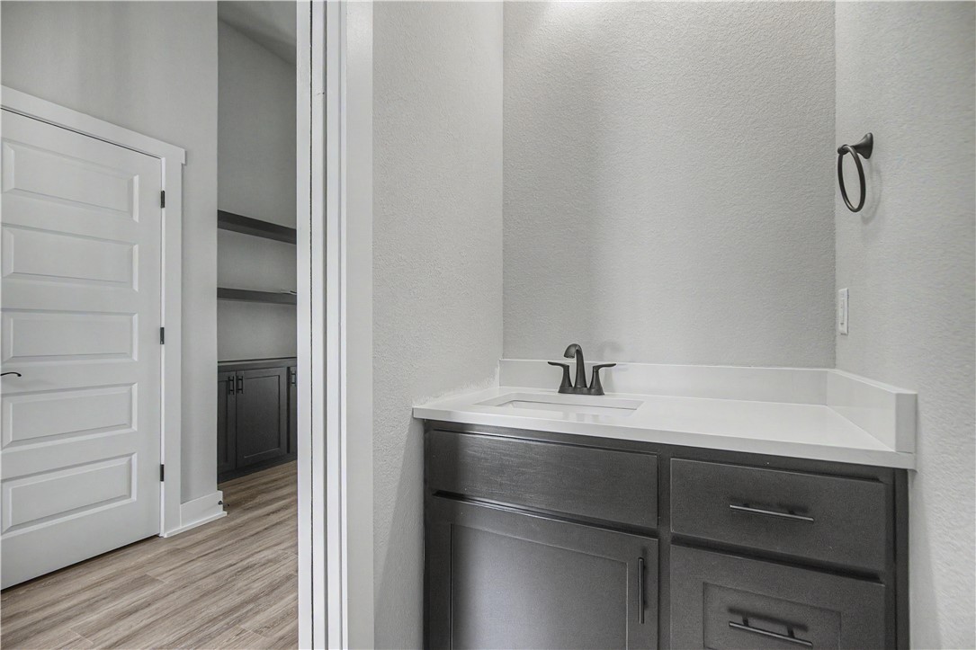 Oak Brook Sub Ph 1 Siloam Spgs - Residential
