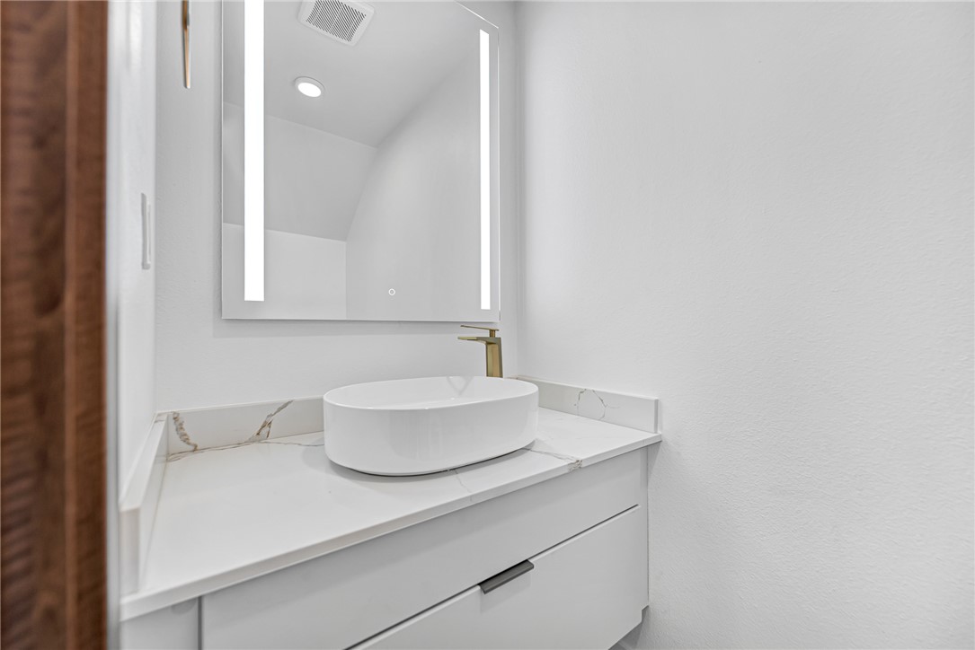 PARKSIDE SUB-LOWELL - Residential Lease