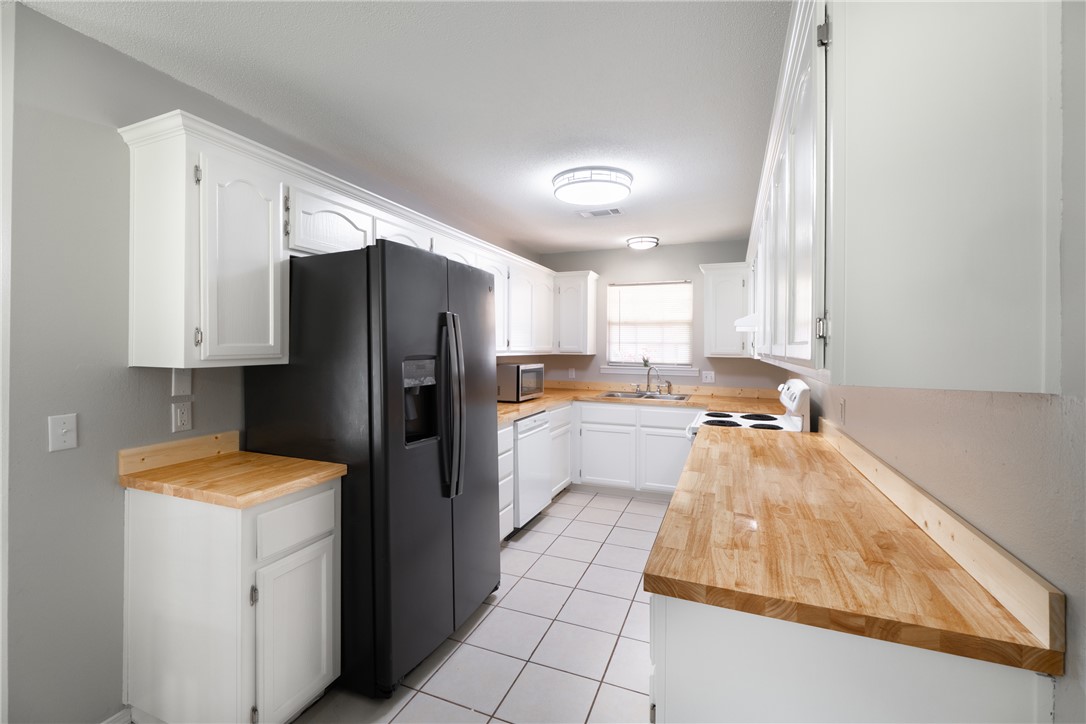 Western Hills Ph Iii - Residential