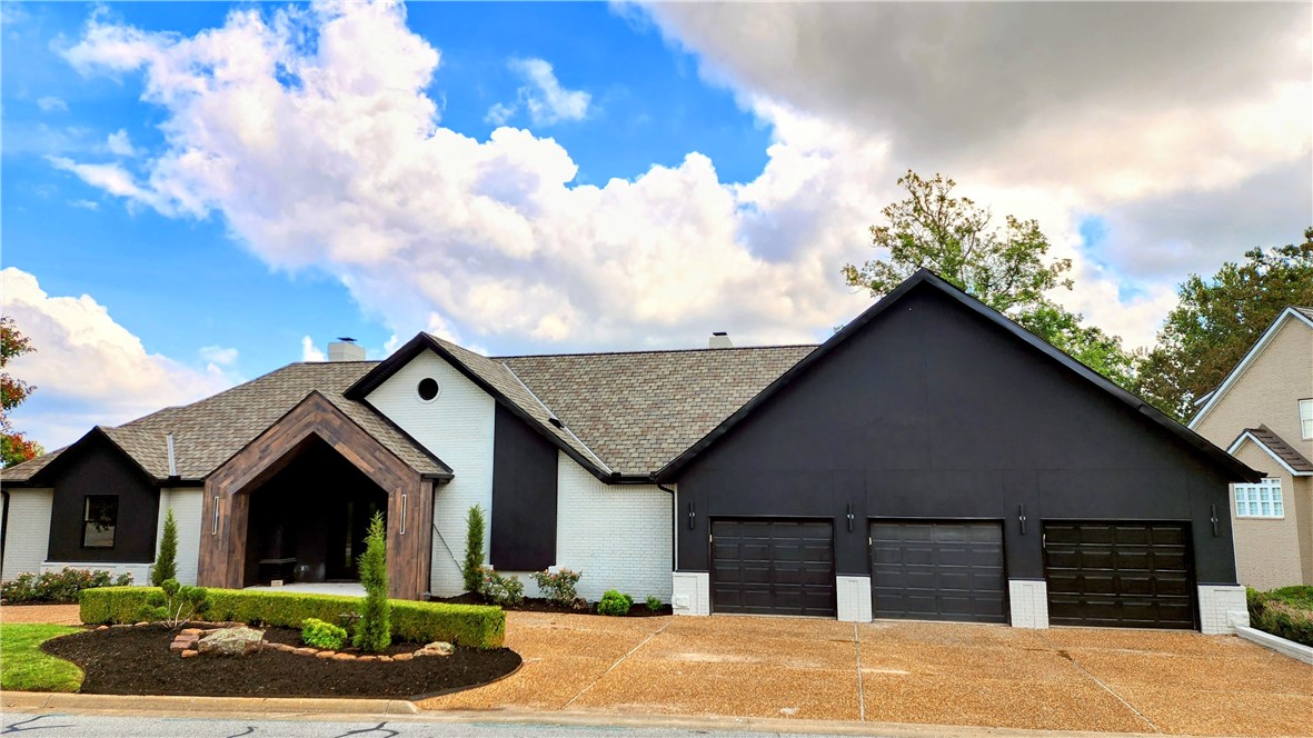 Pinnacle, Champions Golf & Cc Rogers - Residential
