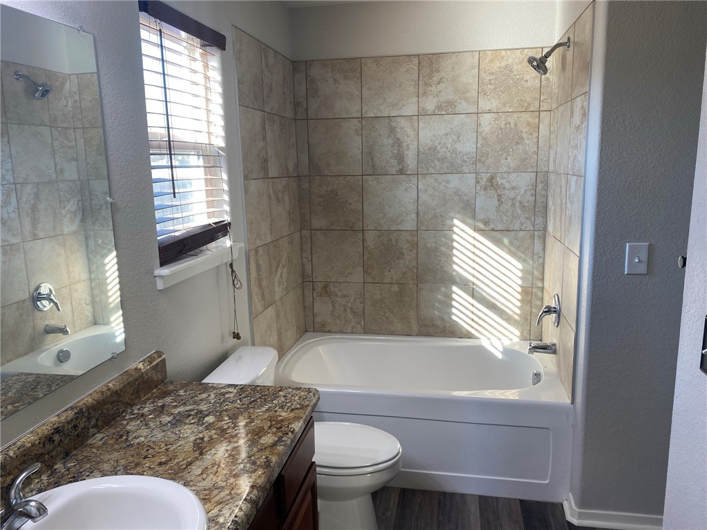 Quarry Trace Addition Phase II - Residential Lease