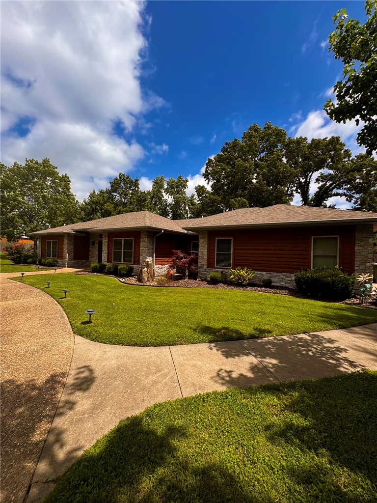 Lakeview Add Rogers - Residential Lease