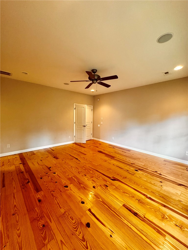 Lakeview Add Rogers - Residential Lease