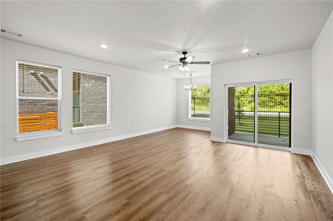 MEDLIN MEADOWS SUB PH 2-BENTONVILLE - Residential