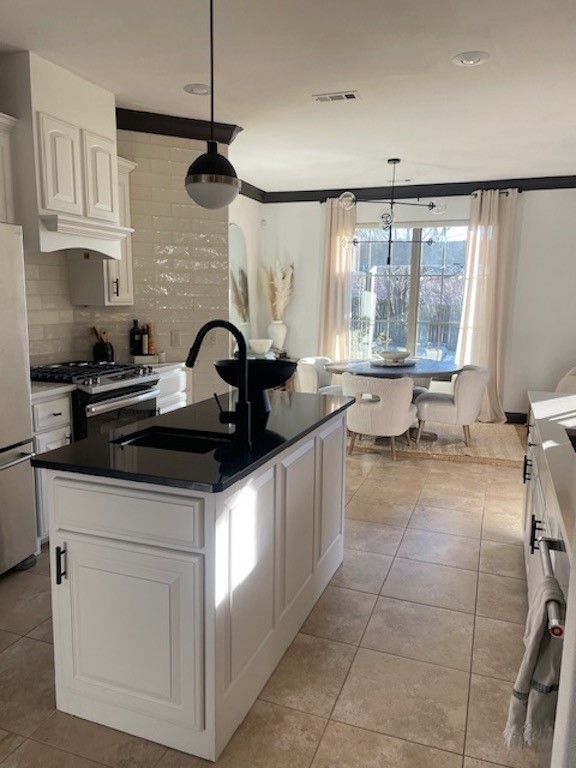 The Hamptons Sub Ph I - Residential Lease
