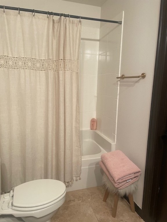 The Hamptons Sub Ph I - Residential Lease