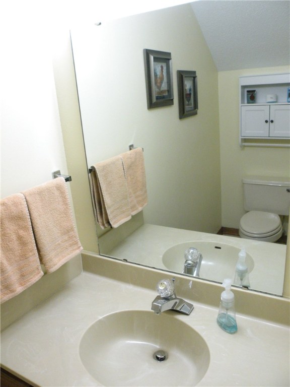Unit 108 Holiday Island - Residential