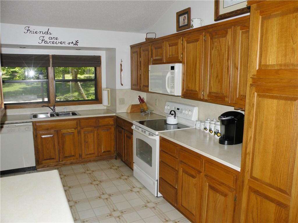 Unit 108 Holiday Island - Residential