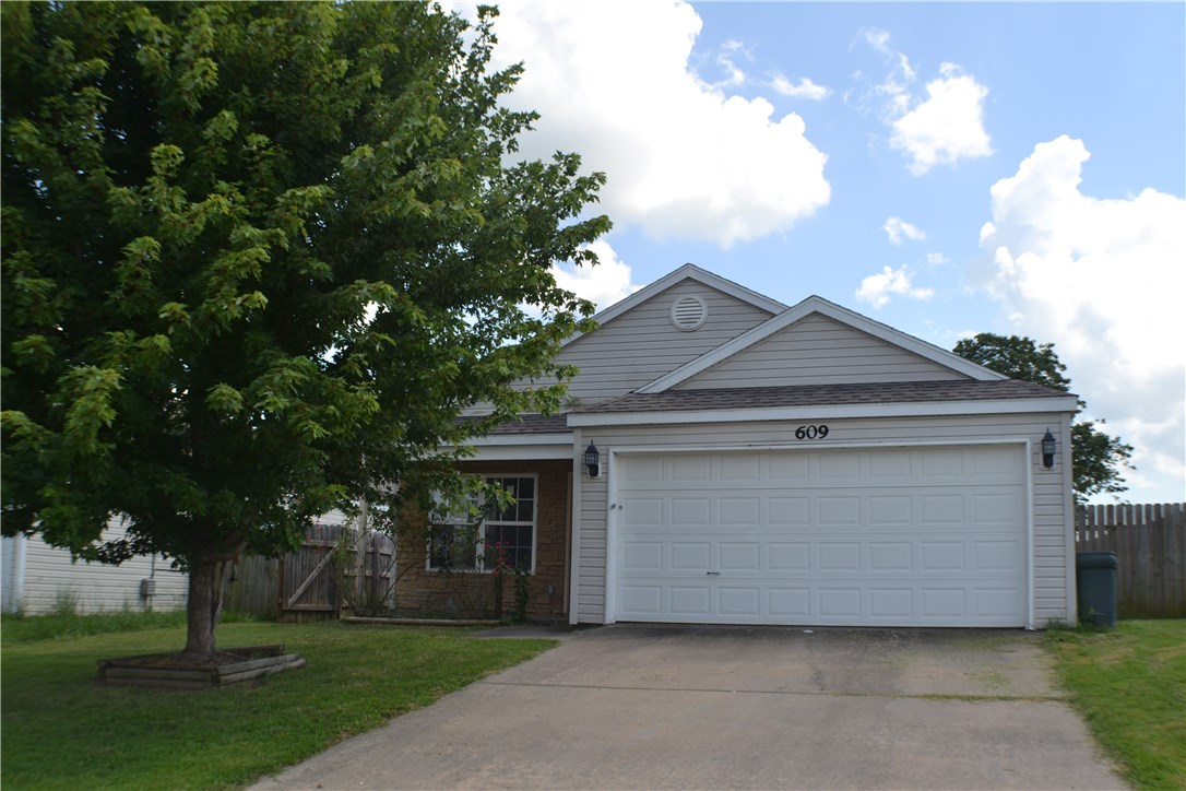 Why rent when you can OWN?  This great 3 bedroom 2 bath home features brand new carpet (being installed with a week) new roof in 2017, new HVAC in July 2016, a fenced in back yard and maintenance free exterior.  The floor plan is family friendly with a large living room and kitchen.  In the kitchen you will enjoy the eat in area as well as the pantry. This home is move in ready for your family.