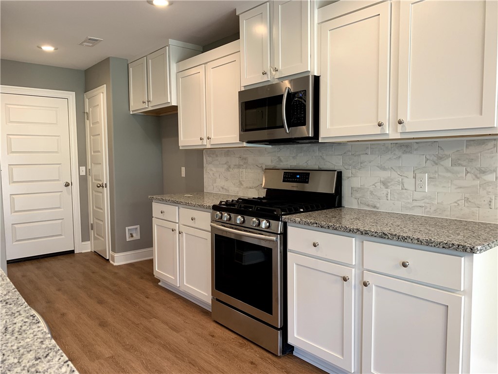 Saddle Brook - Residential Lease