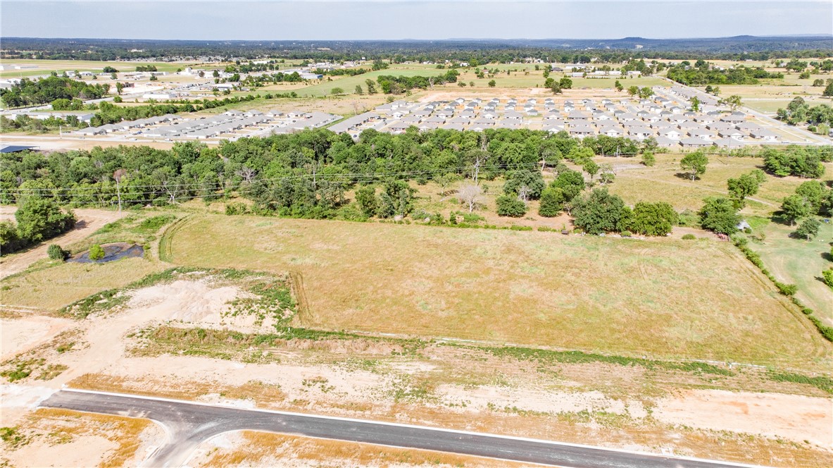 04-17-33-SILOAM SPRINGS - Land