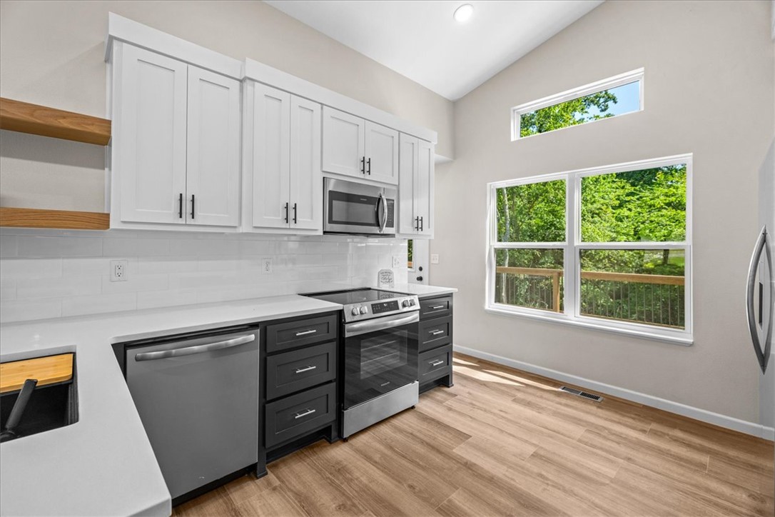Lockhart Sub Bvv - Residential