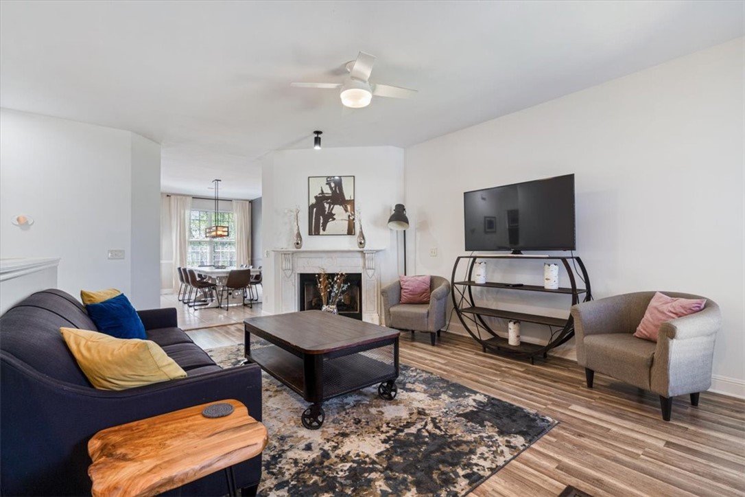 Belle Royal Sub Bentonville - Residential Income
