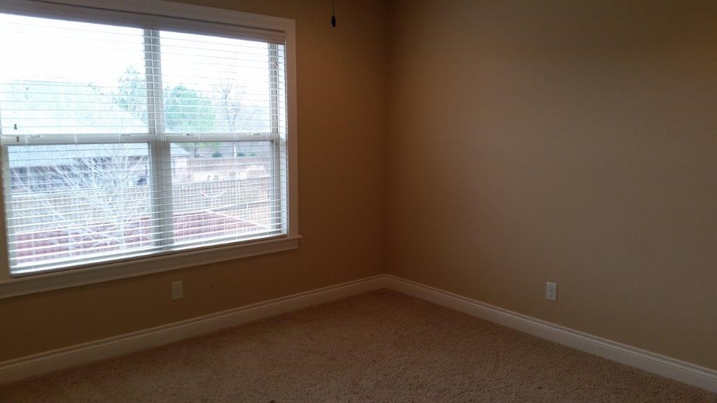 Chapel Hill Ph 1 Bentonville - Residential Lease