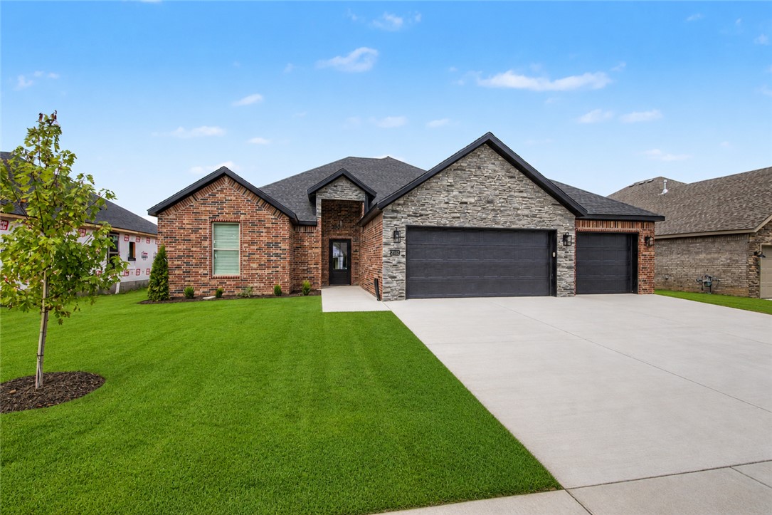 Oak Brook Sub Ph 1 Siloam Spgs - Residential