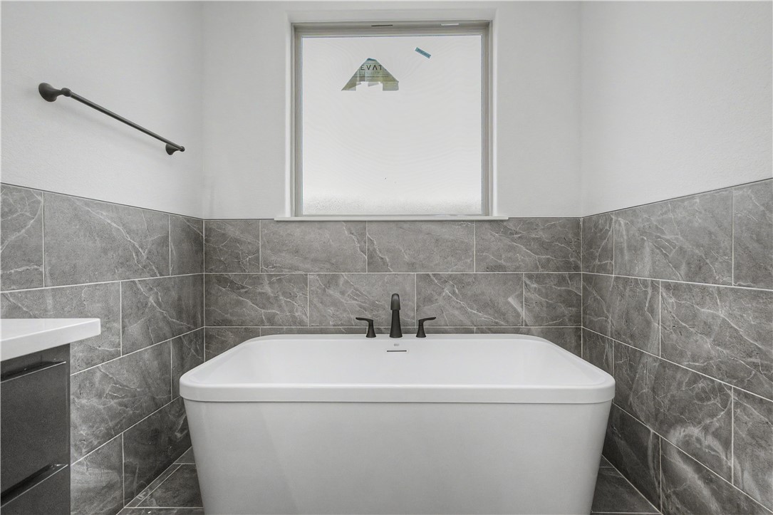 Oak Brook Sub Ph 1 Siloam Spgs - Residential