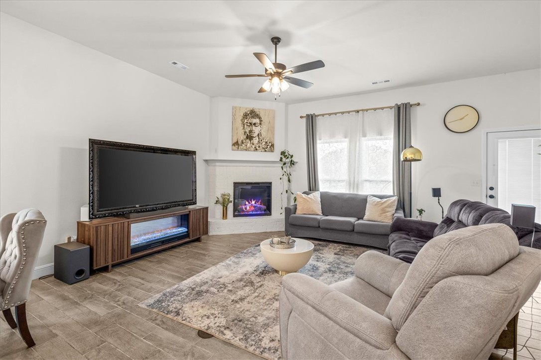 Timber Ridge Sub Ph 2 Centerton - Residential