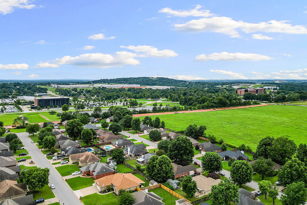 Center Point Park Unit Iii Lowell - Residential