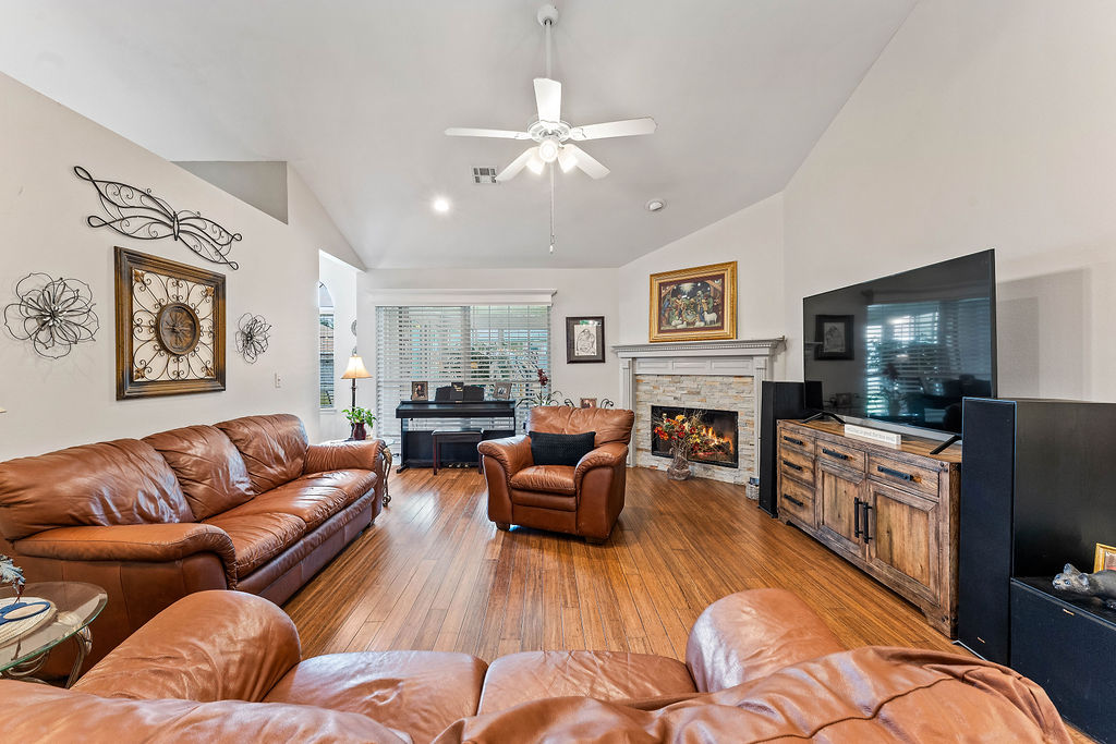 Center Point Park Unit Iii Lowell - Residential
