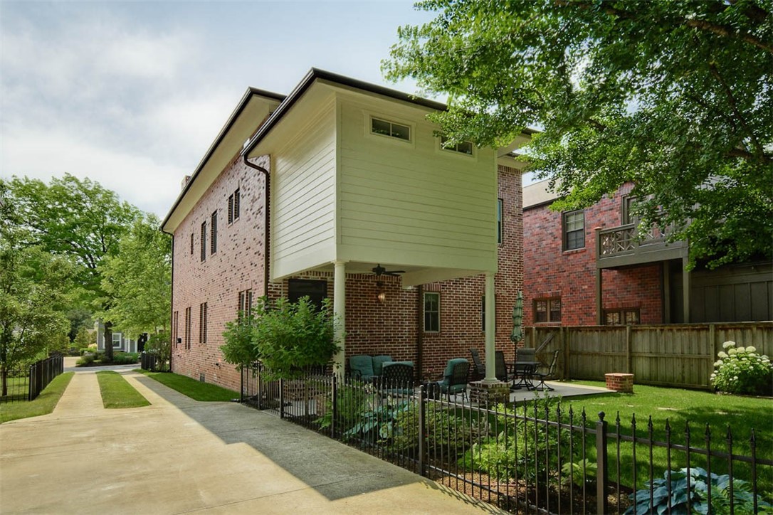 Clarks 2nd Add Bentonville - Residential