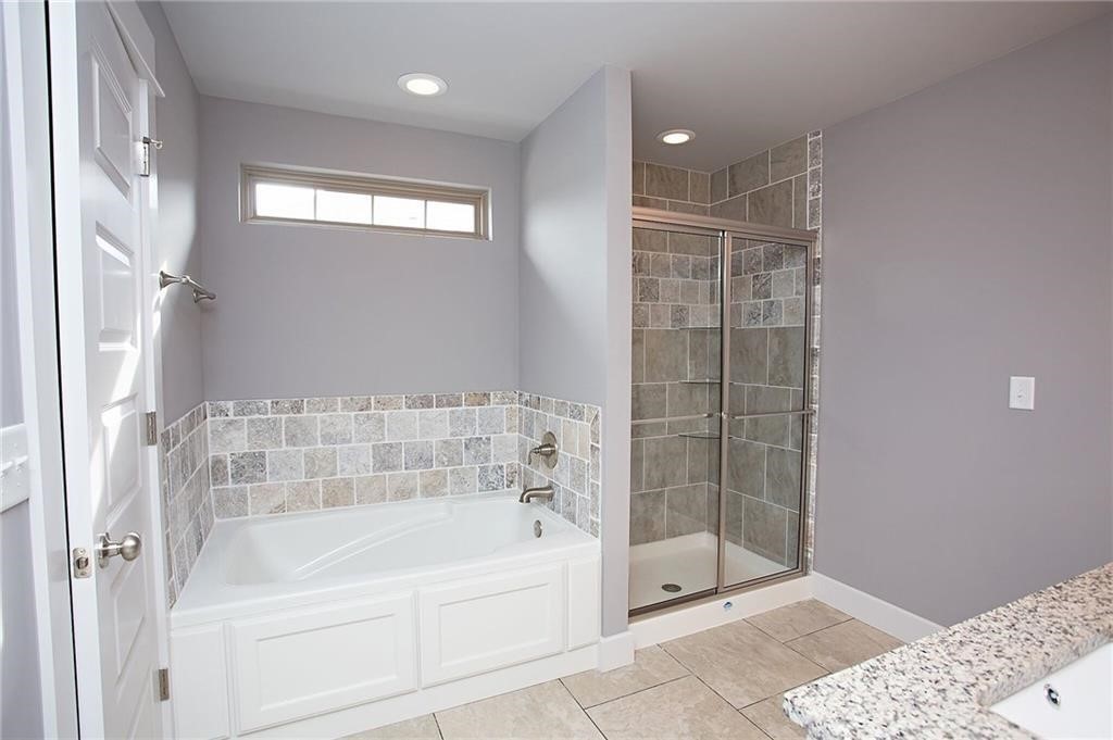 Arbor Glenn Rogers - Residential Lease