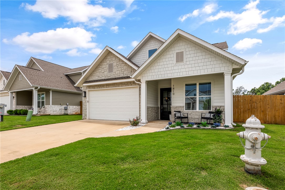 Villas At Cobble Creek, The Rogers - Residential