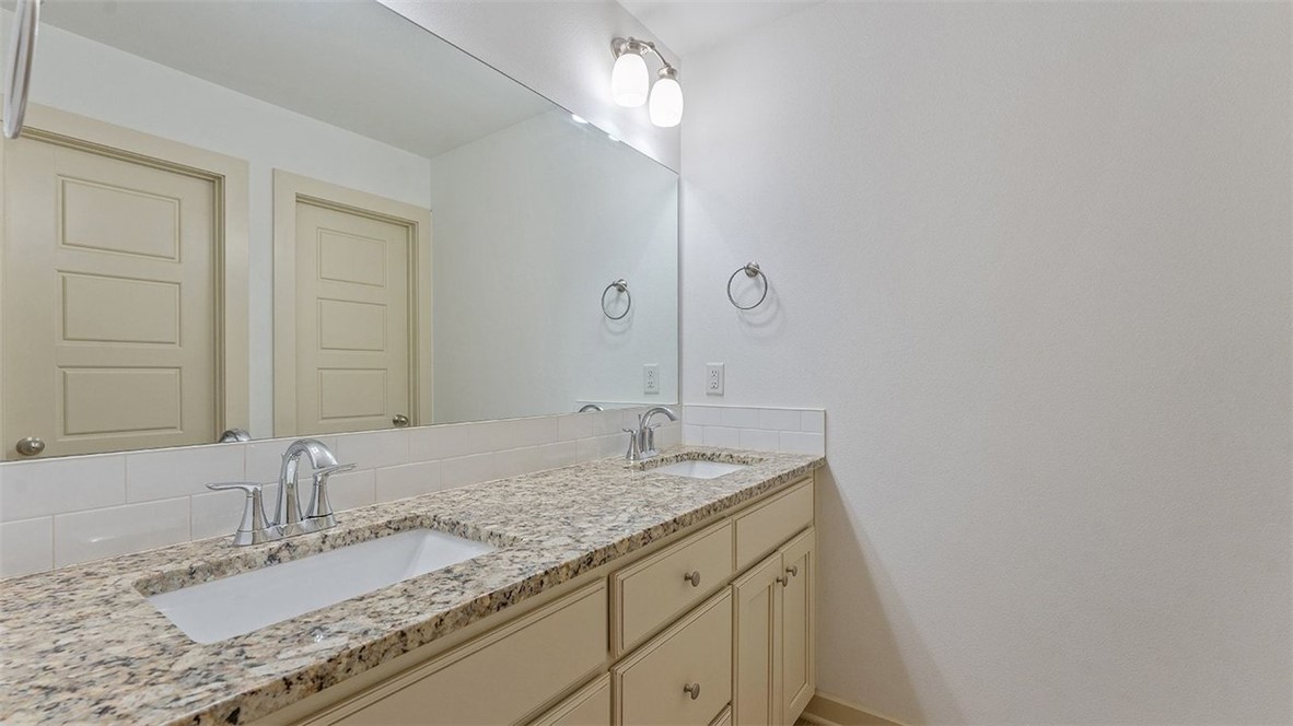 Walnut Creek Sub Gravette - Residential