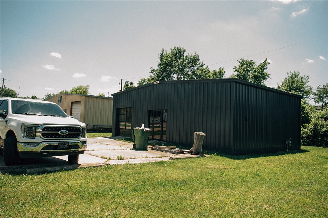 Parkers Valley View Acres - Commercial Lease