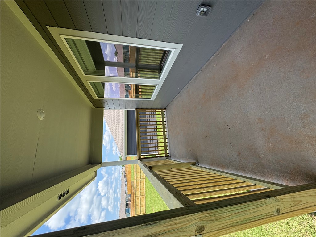 Applewood Estates - Residential Lease