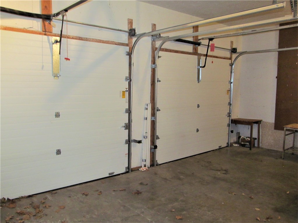 Unit 6 Holiday Island - Residential