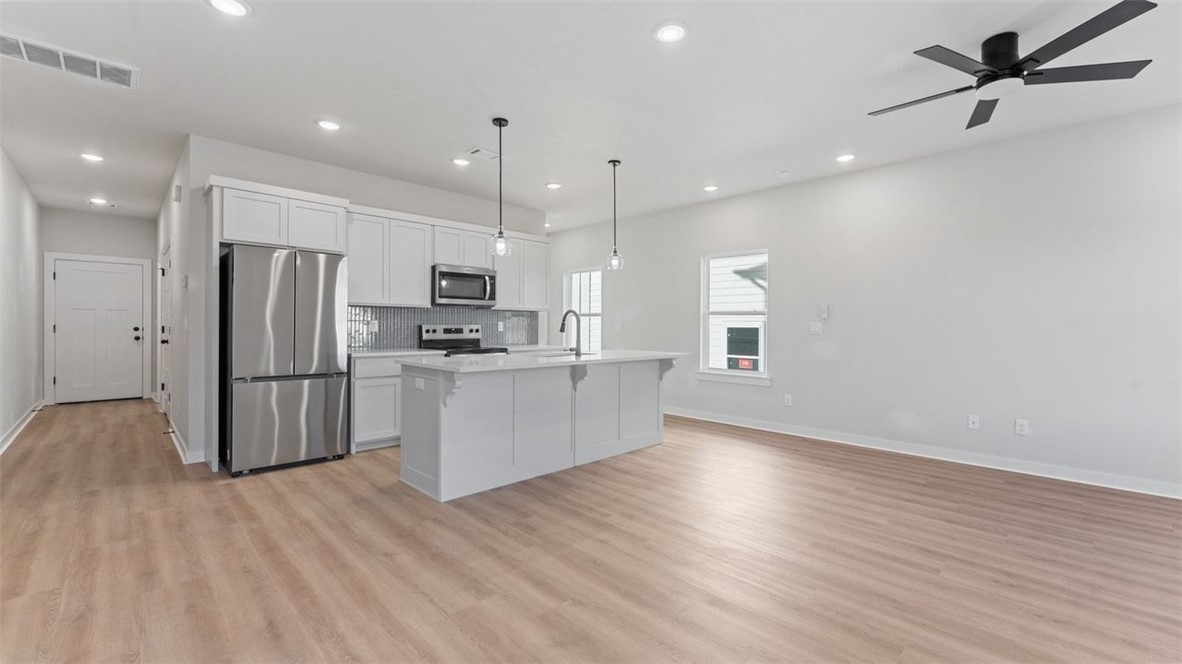 Pea Ridge Pointe - Residential