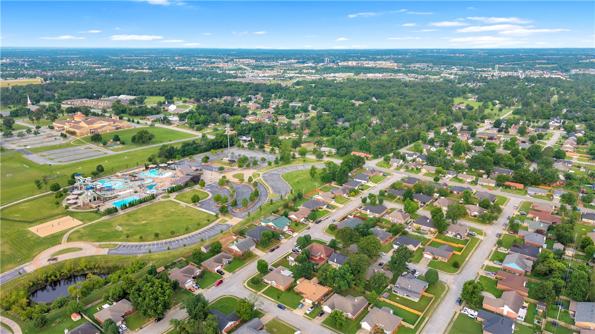 Seminole Hills Rogers - Residential